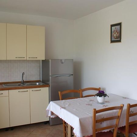 Apartments Robert Porat  Εξωτερικό φωτογραφία