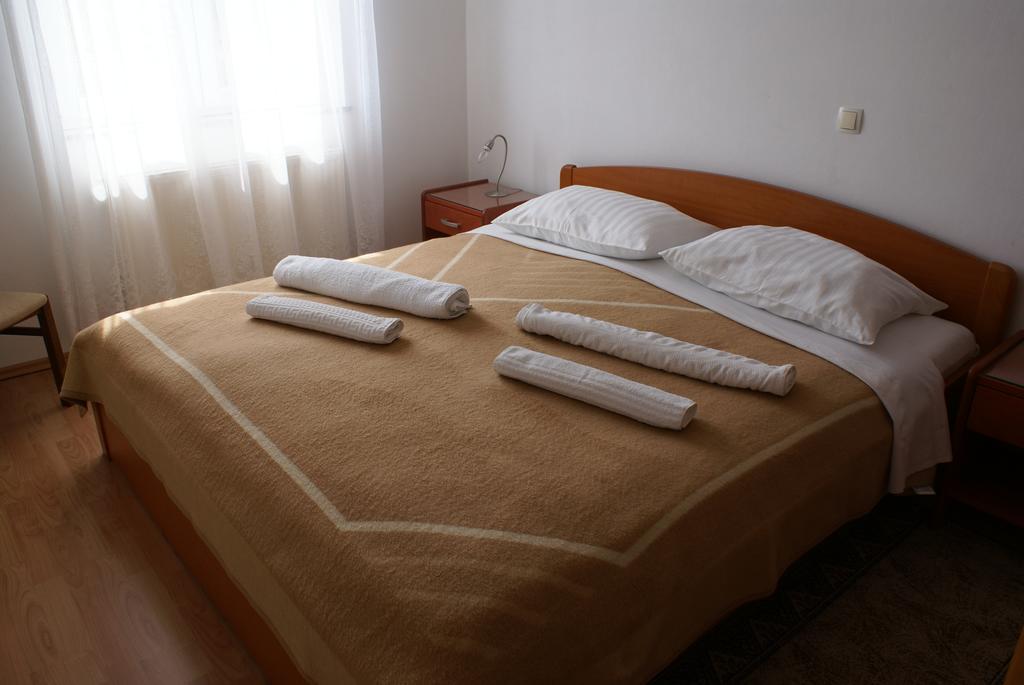 Apartments Robert Porat  Εξωτερικό φωτογραφία