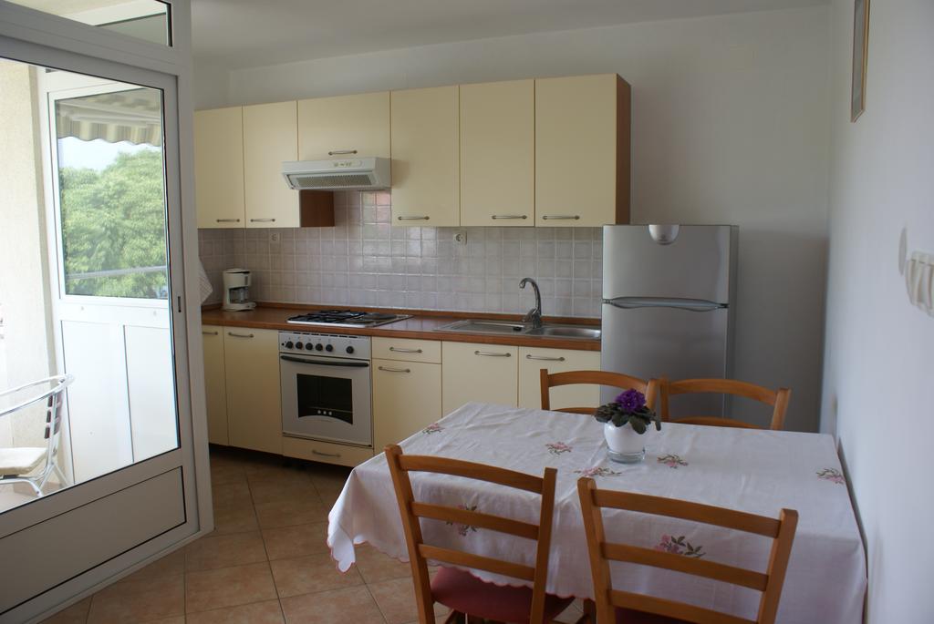Apartments Robert Porat  Εξωτερικό φωτογραφία