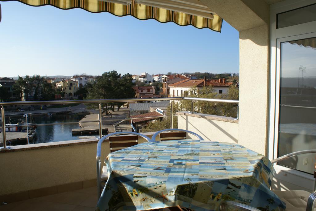 Apartments Robert Porat  Εξωτερικό φωτογραφία