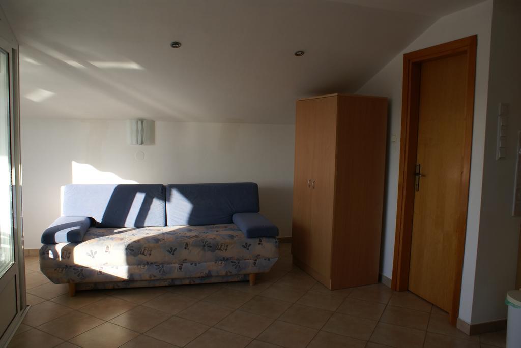 Apartments Robert Porat  Εξωτερικό φωτογραφία