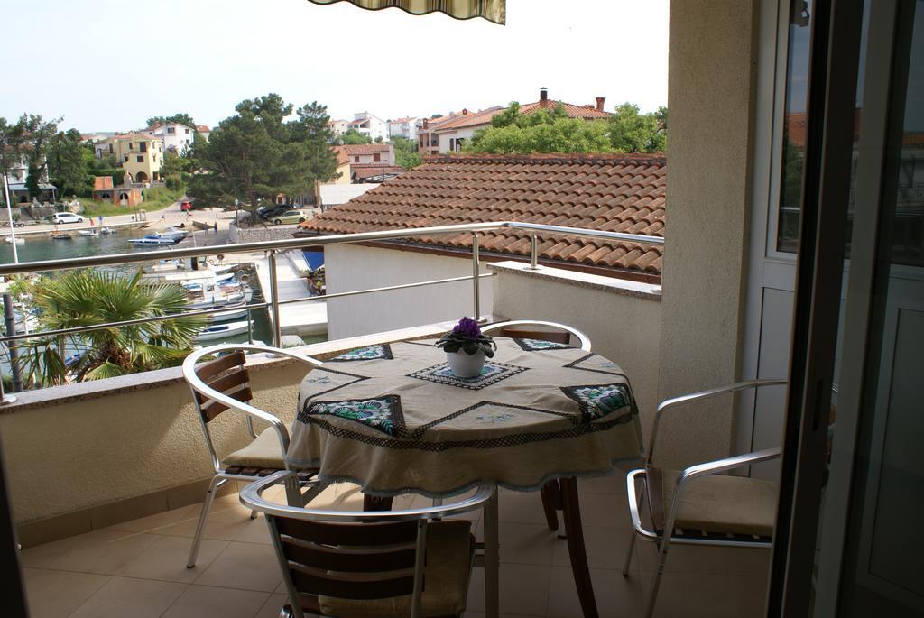 Apartments Robert Porat  Εξωτερικό φωτογραφία